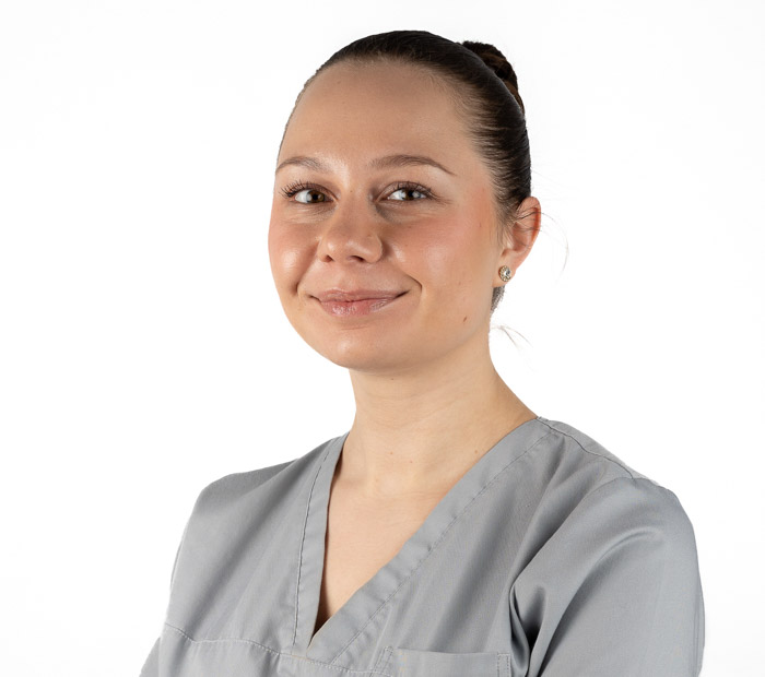 cabinet dentaire white equipe eliza ramadani 1